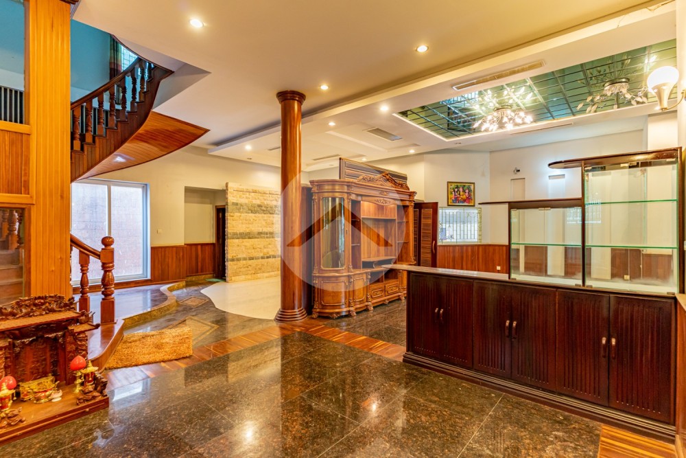 6 Bedroom Villa For Rent - Toul Kork, Phnom Penh - Image 4