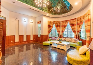 6 Bedroom Villa For Rent - Toul Kork, Phnom Penh thumbnail