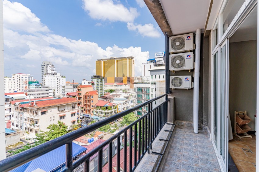 2 Bedroom Serviced Apartment For Rent - Tonle Bassac, Phnom Penh