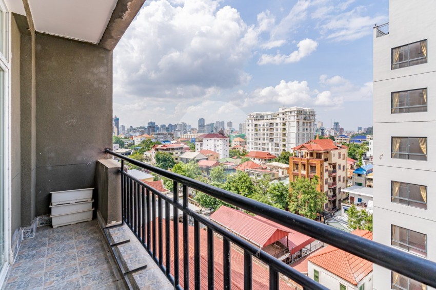 2 Bedroom Serviced Apartment For Rent - Tonle Bassac, Phnom Penh