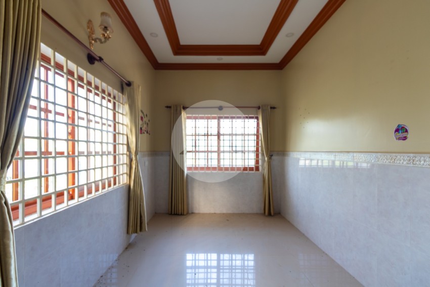 4 Bedroom Commercial House For Sale - Svay Dangkum, Siem Reap