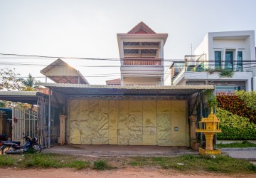 4 Bedroom Commercial House For Sale - Svay Dangkum, Siem Reap thumbnail