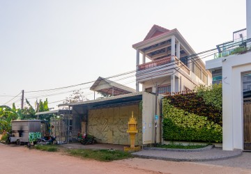 4 Bedroom Commercial House For Sale - Svay Dangkum, Siem Reap thumbnail