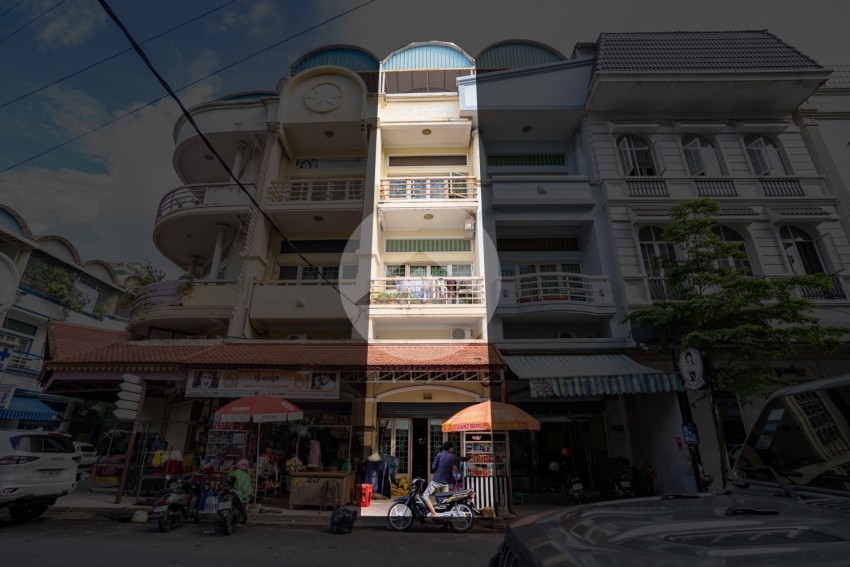 4 Bedroom Flat House For Sale - Tumnup Teuk, Phnom Penh