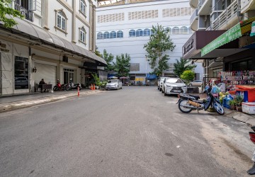 4 Bedroom Flat House For Sale - Tumnup Teuk, Phnom Penh thumbnail