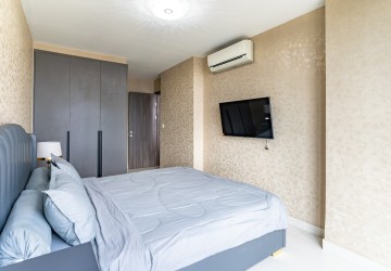 3 Bedroom Condo For Rent - The Peak, Tonle Bassac, Phnom Penh thumbnail