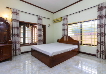 5 Bedroom House For Rent - Svay Dangkum, Siem Reap thumbnail