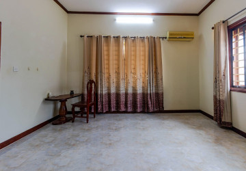 5 Bedroom House For Rent - Svay Dangkum, Siem Reap thumbnail