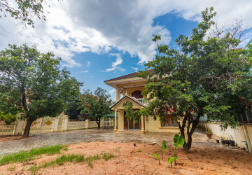 5 Bedroom House For Rent - Svay Dangkum, Siem Reap thumbnail