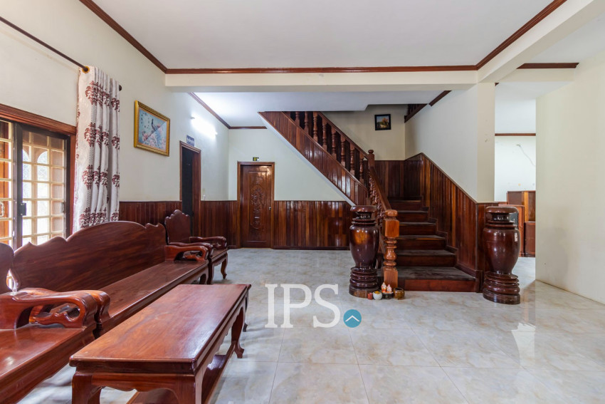 5 Bedroom House For Rent - Svay Dangkum, Siem Reap