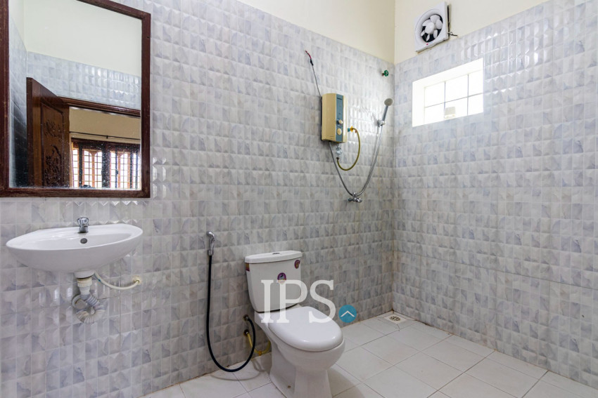 5 Bedroom House For Rent - Svay Dangkum, Siem Reap