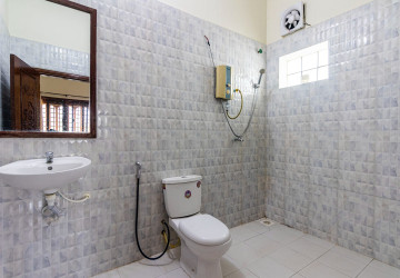 5 Bedroom House For Rent - Svay Dangkum, Siem Reap thumbnail