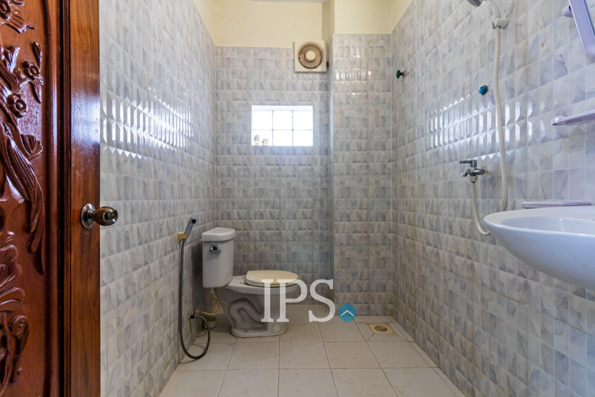 5 Bedroom House For Rent - Svay Dangkum, Siem Reap