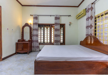 5 Bedroom House For Rent - Svay Dangkum, Siem Reap thumbnail