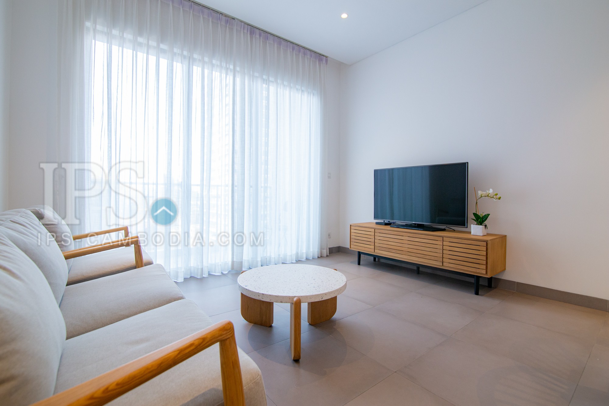 9th Floor 1 Bedroom Condo For Sale - Embassy Central, BKK1, Phnom Penh - Image 2