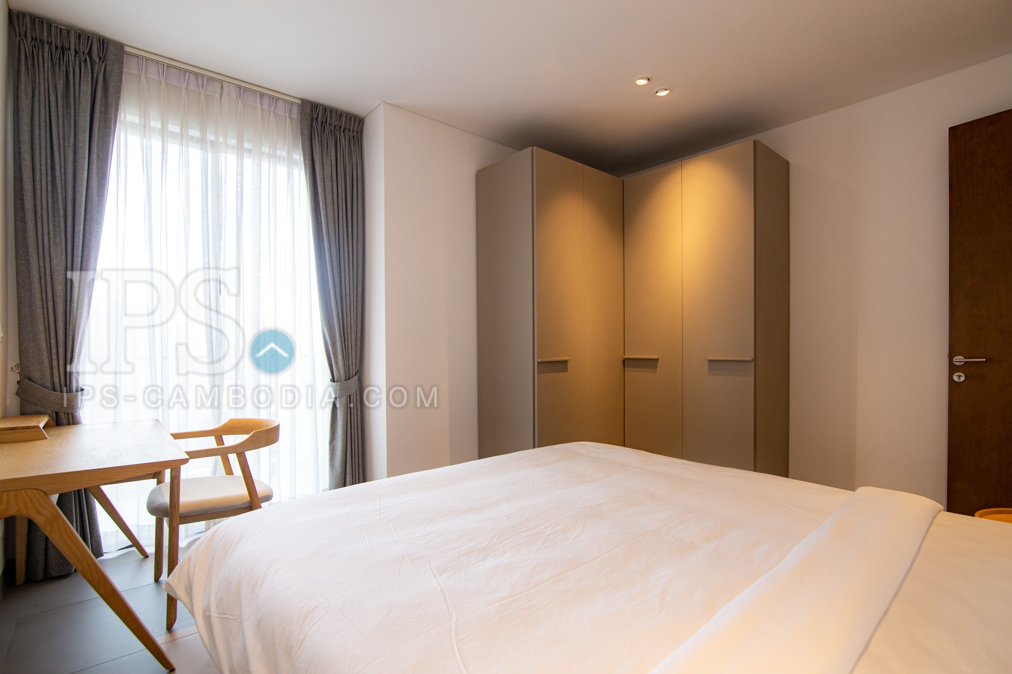 9th Floor 1 Bedroom Condo For Sale - Embassy Central, BKK1, Phnom Penh - Image 7