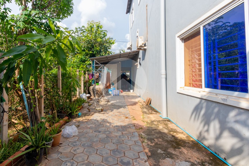 4 Bedroom House For Sale - Svay Dangkum, Siem Reap