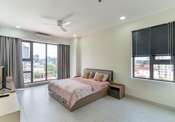 2 Bedroom Serviced Apartment For Rent - Tonle Bassac, Phnom Penh thumbnail