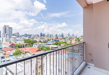 2 Bedroom Serviced Apartment For Rent - Tonle Bassac, Phnom Penh thumbnail