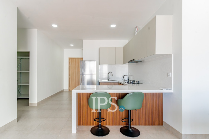 2 Bedroom Serviced Apartment For Rent - Tonle Bassac, Phnom Penh