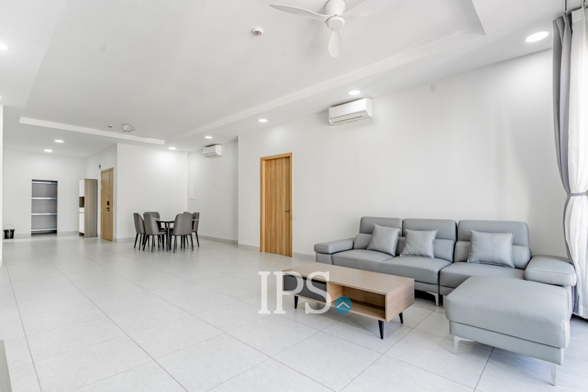3 Bedroom Serviced Apartment For Rent - Tonle Bassac, Phnom Penh