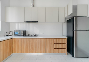 3 Bedroom Serviced Apartment For Rent - Tonle Bassac, Phnom Penh thumbnail