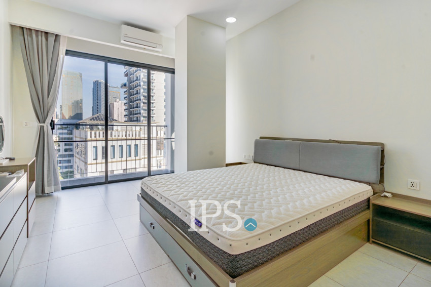 3 Bedroom Serviced Apartment For Rent - Tonle Bassac, Phnom Penh