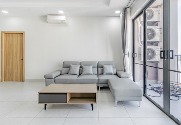 3 Bedroom Serviced Apartment For Rent - Tonle Bassac, Phnom Penh thumbnail