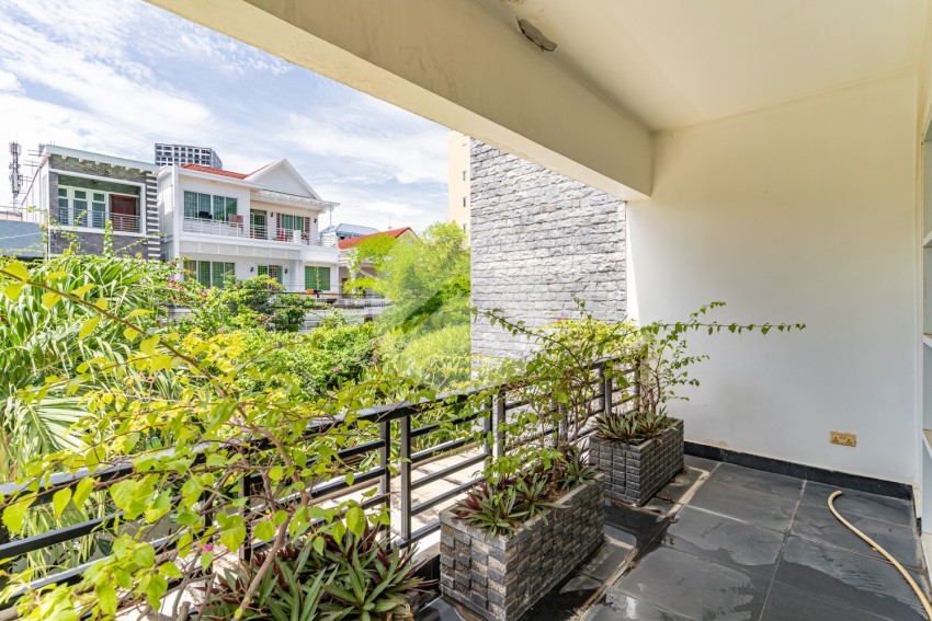 5 Bedroom Villa For Rent - Toul Kork, Phnom Penh