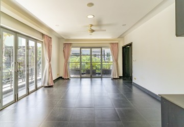 5 Bedroom Villa For Rent - Toul Kork, Phnom Penh thumbnail