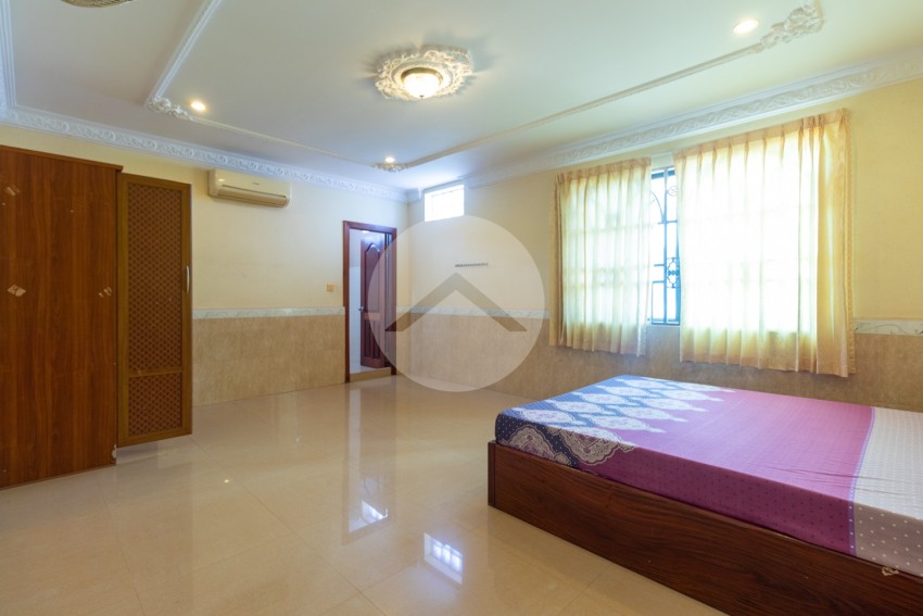 5 Bedroom Villa For Rent - Svay Dangkum, Siem Reap