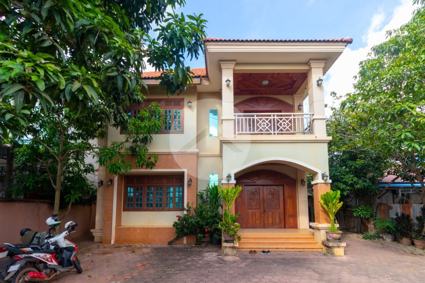 5 Bedroom Villa For Rent - Svay Dangkum, Siem Reap