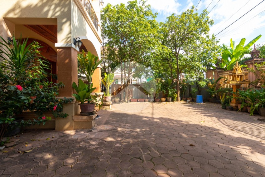 5 Bedroom Villa For Rent - Svay Dangkum, Siem Reap