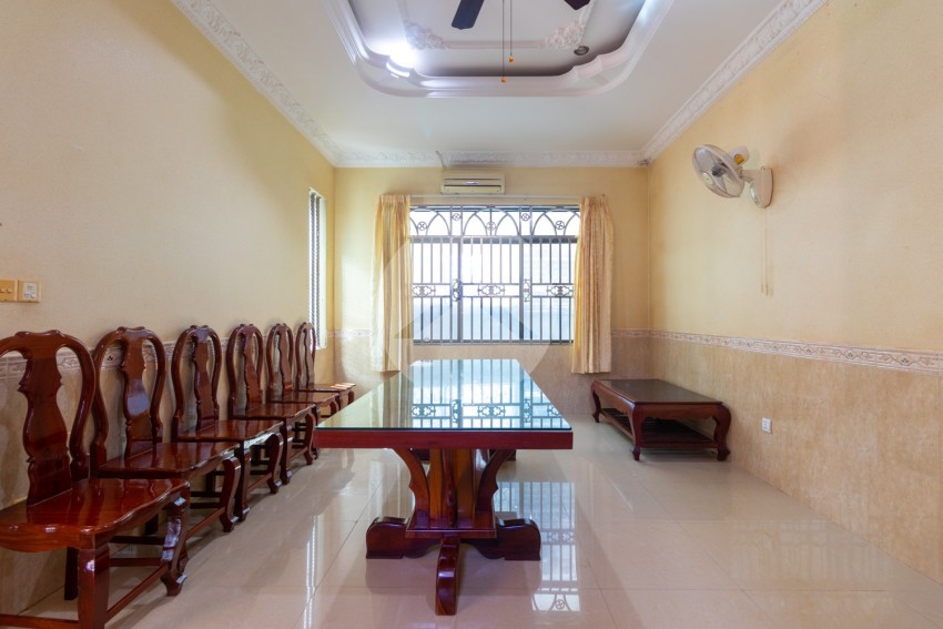 5 Bedroom Villa For Rent - Svay Dangkum, Siem Reap