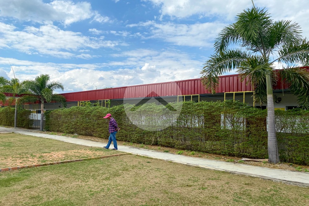 57,659 Sqm Land and Casino Building For Sale - Phnom Proek, Battambang - Image 6 57,659 Sqm Land and Casino Building For Sale - Phnom Proek, Battambang - Image 6