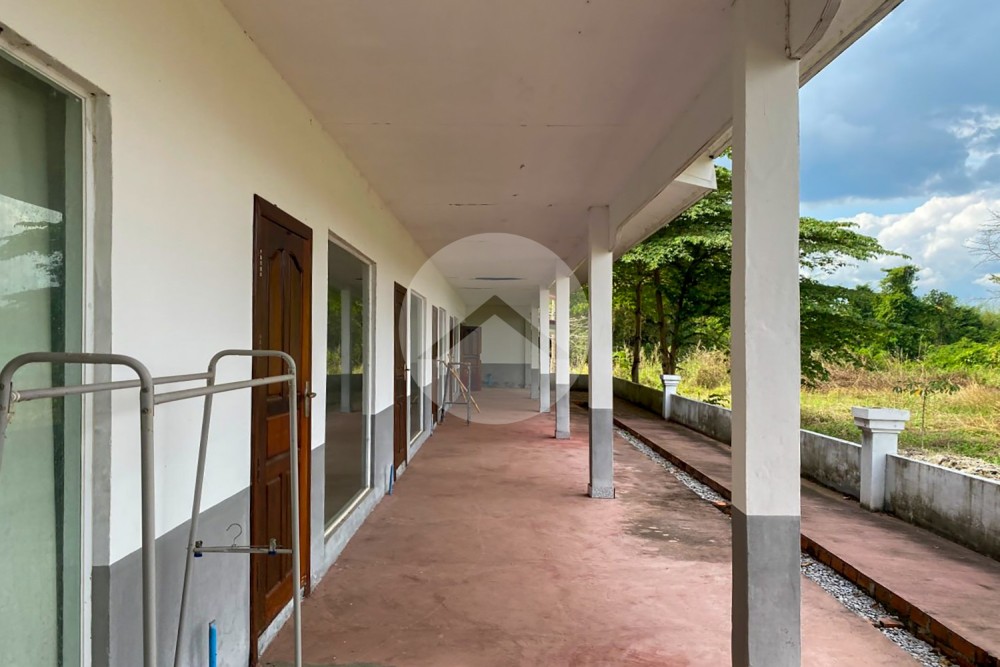 57,659 Sqm Land and Casino Building For Sale - Phnom Proek, Battambang - Image 16 57,659 Sqm Land and Casino Building For Sale - Phnom Proek, Battambang - Image 16