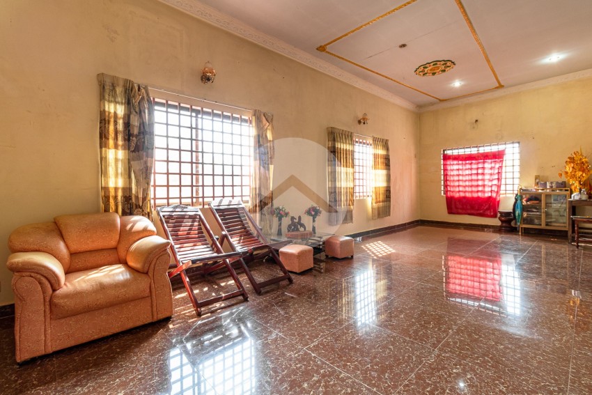 4 Bedroom House For Sale - Svay Dangkum, Siem Reap