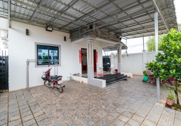 2 Bedroom House For Sale - Svay Dangkum, Siem Reap thumbnail