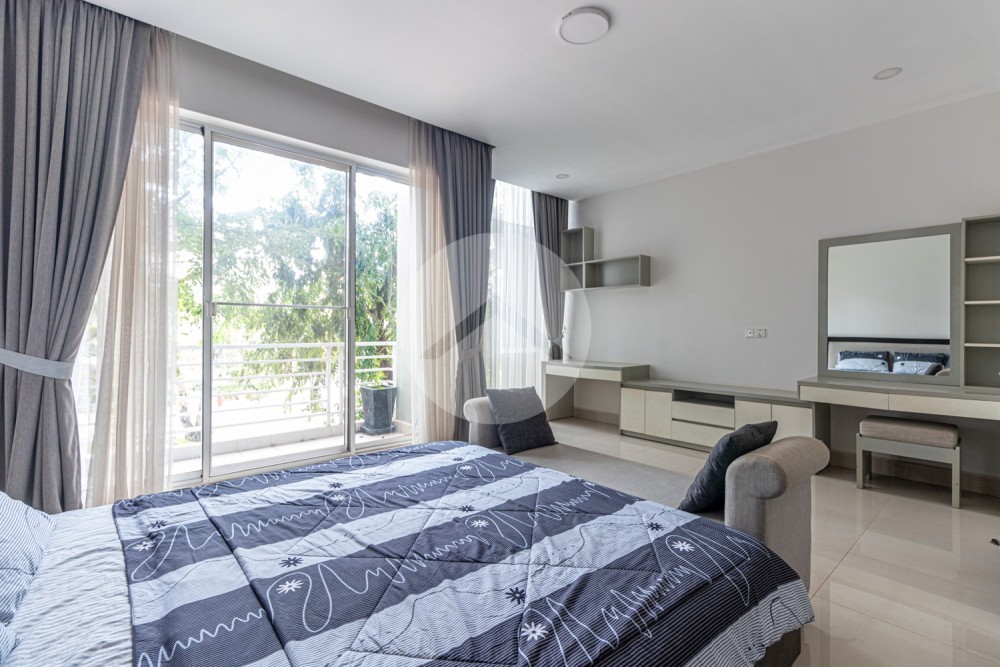 3 Bedroom House For Rent - Svay Dangkum, Siem Reap - Image 15