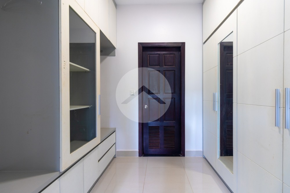 3 Bedroom House For Rent - Svay Dangkum, Siem Reap - Image 22