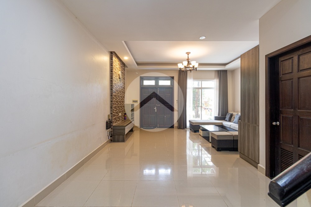 3 Bedroom House For Rent - Svay Dangkum, Siem Reap - Image 7