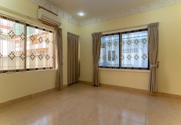 Double Shophouse For Rent - Olympic, Phnom Penh thumbnail