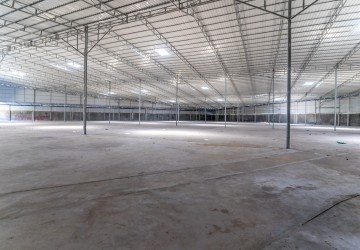 3,100 Sqm Warehouse For Rent - Cheung Aek, Phnom Penh thumbnail