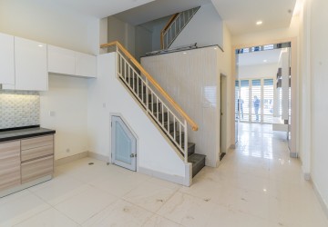 4 Bedroom Shophouse For Sale - Peng Hout The Star Diamond, Meanchey, Phnom Penh thumbnail