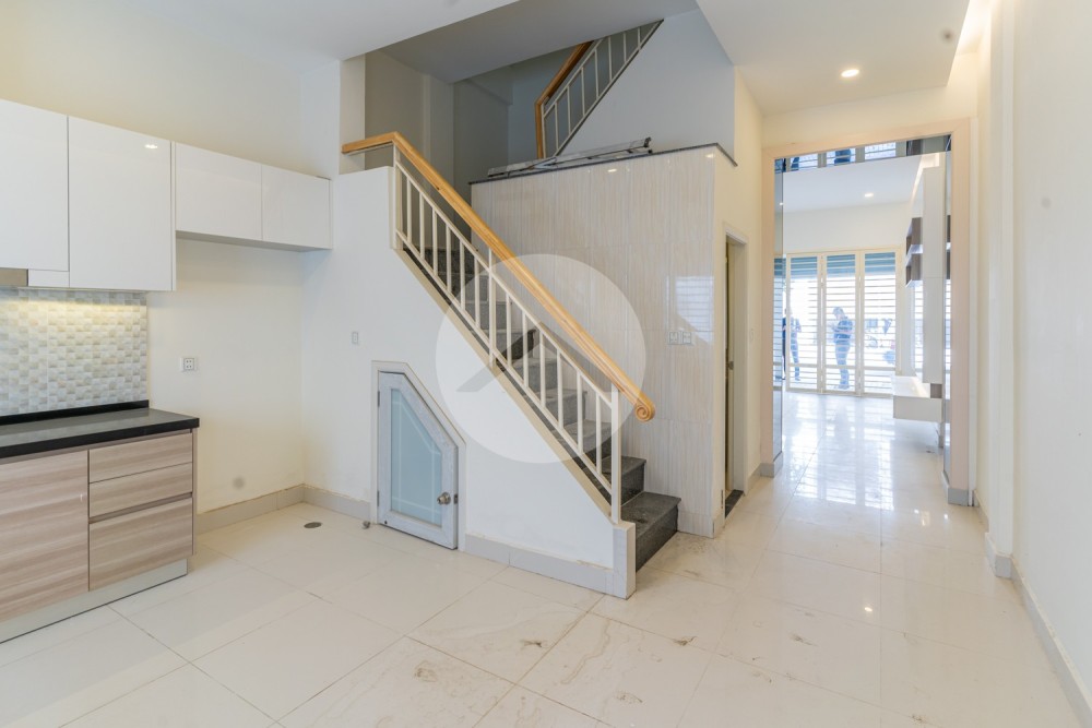 4 Bedroom Shophouse For Sale - Peng Hout The Star Diamond, Meanchey, Phnom Penh - Image 6 4 Bedroom Shophouse For Sale - Peng Hout The Star Diamond, Meanchey, Phnom Penh - Image 6
