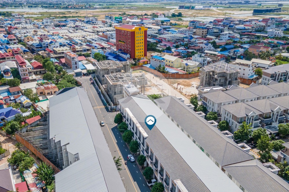 4 Bedroom Shophouse For Sale - Peng Hout The Star Diamond, Meanchey, Phnom Penh - Image 20 4 Bedroom Shophouse For Sale - Peng Hout The Star Diamond, Meanchey, Phnom Penh - Image 20