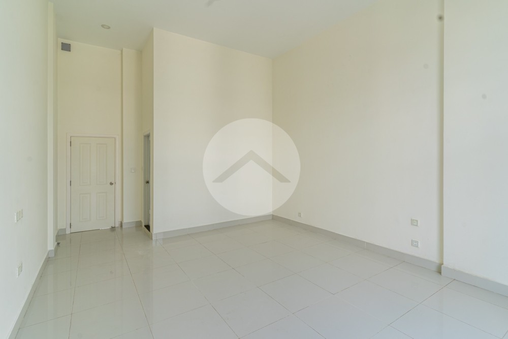 4 Bedroom Shophouse For Sale - Peng Hout The Star Diamond, Meanchey, Phnom Penh - Image 15 4 Bedroom Shophouse For Sale - Peng Hout The Star Diamond, Meanchey, Phnom Penh - Image 15