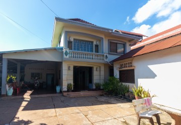 8 Bedroom House For Sale - Svay Dangkum, Siem Reap thumbnail