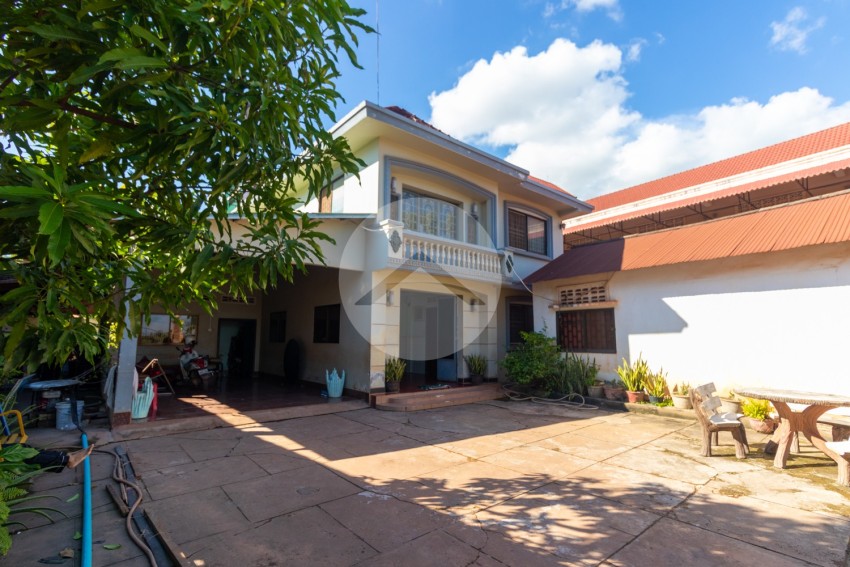 8 Bedroom House For Sale - Svay Dangkum, Siem Reap