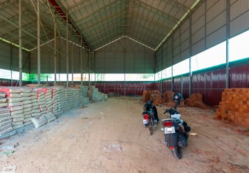 625 Sqm Warehouse For Rent -Svay Dangkum, Siem Reap thumbnail